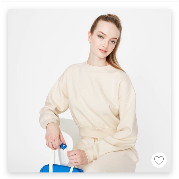 NWOT Target Wild Fable Navy White Cream Pink Loungewear Cropped Sweatshirt - Picture 2 of 4